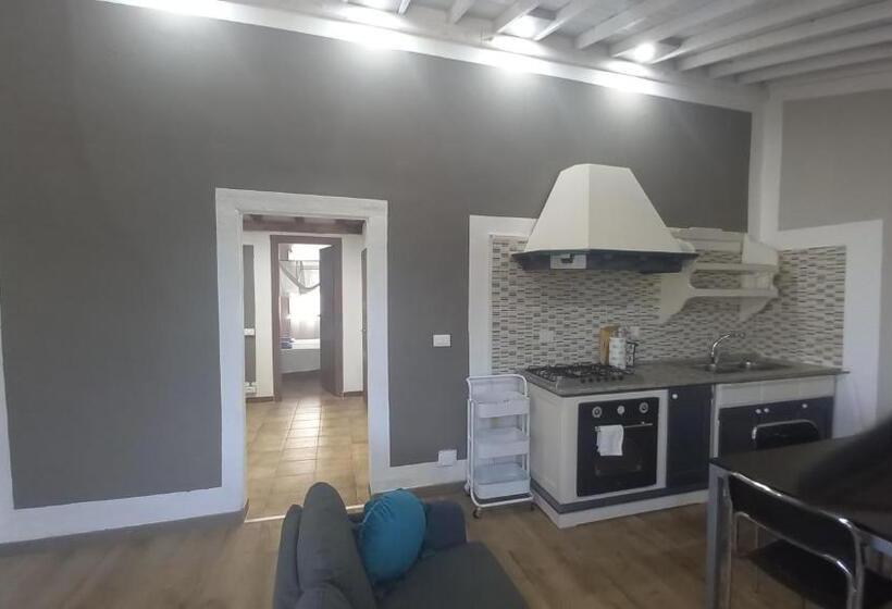 آپارتمان 2 خوابه, Iacovino Country House