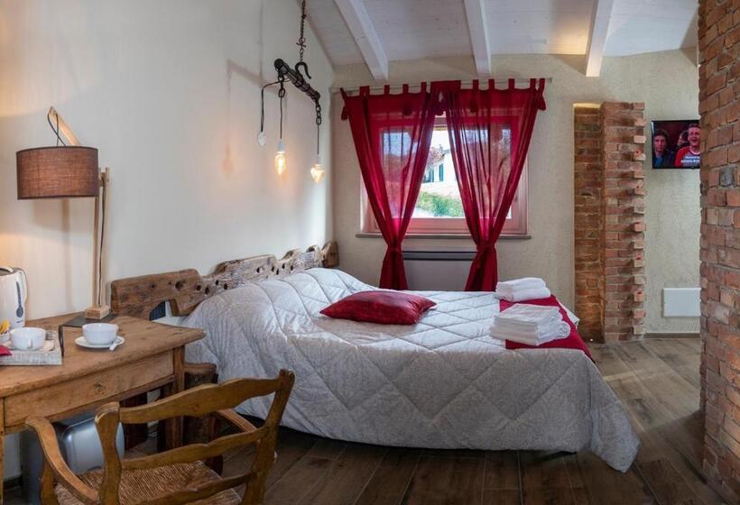 סוויטה דלוקס, Villa Laura