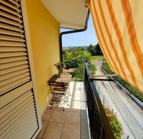 스탠다드 발코니 룸, Gullo Capo Vaticano