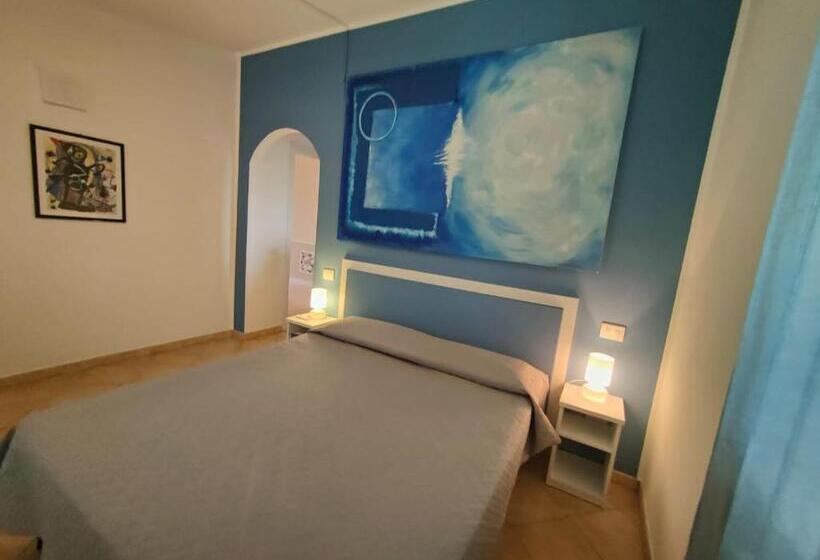 스탠다드 발코니 룸, Gullo Capo Vaticano