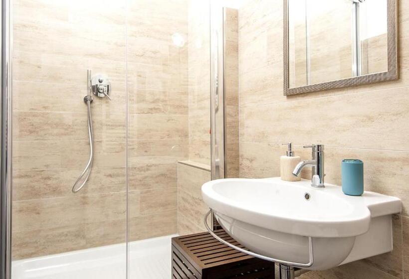 اتاق استاندارد, Mybedcavour