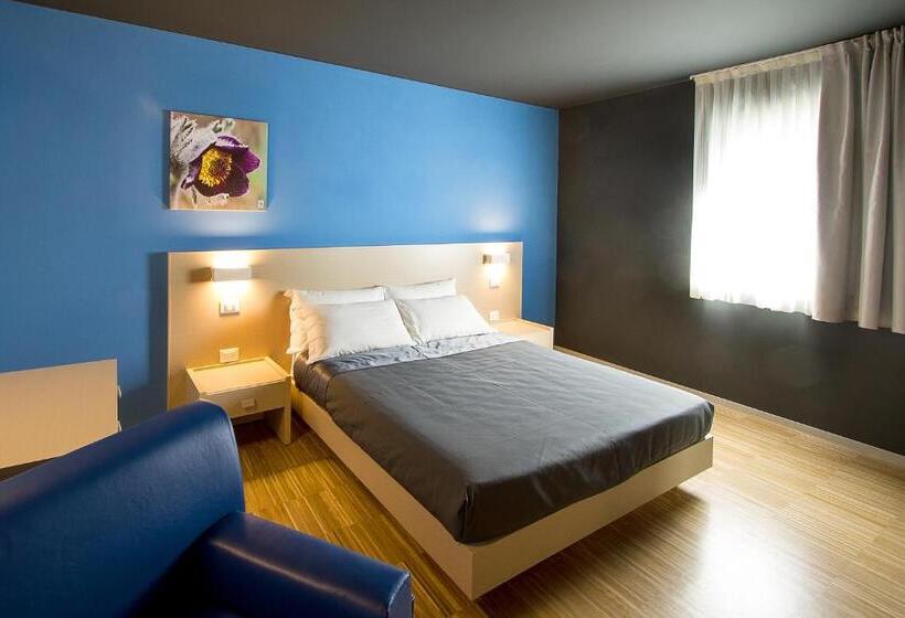 סטודיו סטנדרט עם מרפסת, Residence Bleu