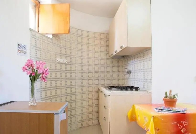 آپارتمان عادی 1 خوابه, Residence Torre Preziosa