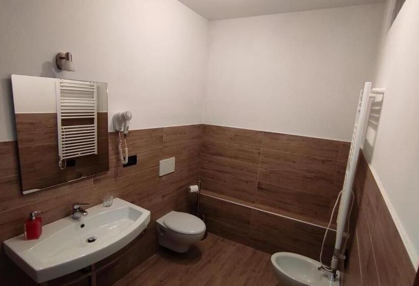 スタンダード４人部屋, Agriturismo A' Taversa