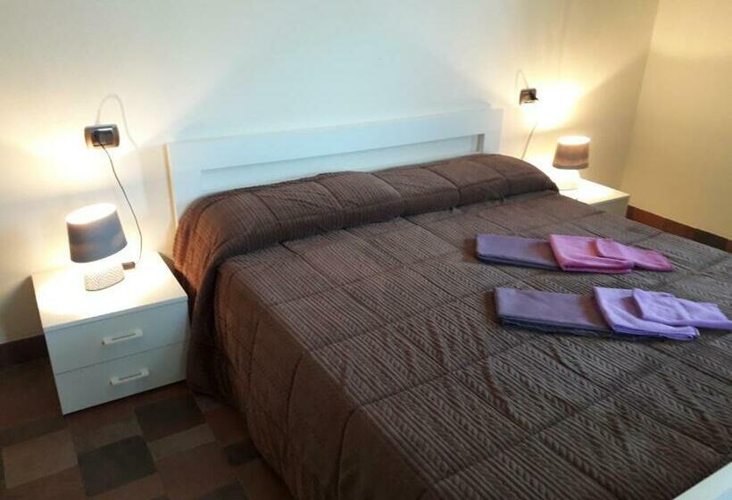 غرفة عائلية, Agriturismo La Miniera