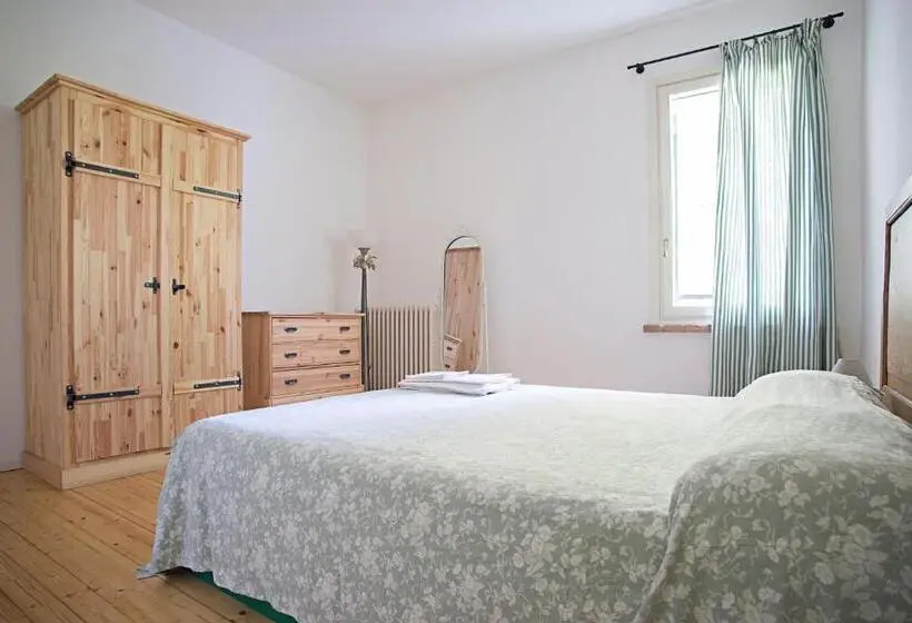 Huoneisto 1 Makuuhuone, Agriturismo Lecolombare