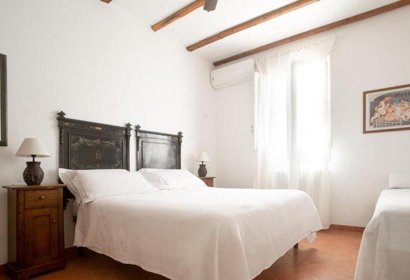 اتاق استاندارد سه نفره, Casina Dei Preti