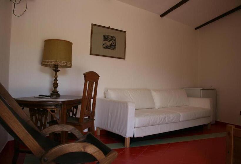 سوئیت 2 خوابه, Casina Dei Preti