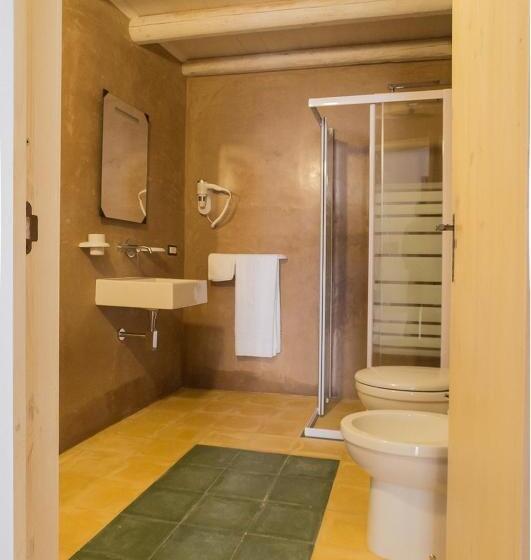 Habitació Deluxe, Masseria Bufolaria