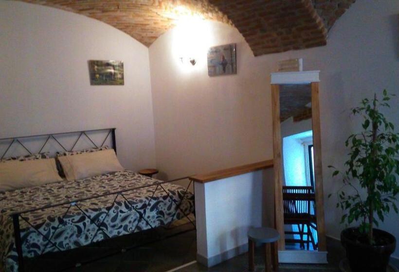 低层单卧公寓, Bed&braja