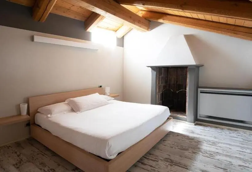 1 Bedroom Penthouse Apartment, Vincafè