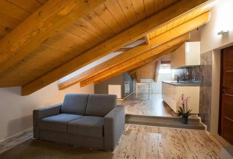 1 Bedroom Penthouse Apartment, Vincafè