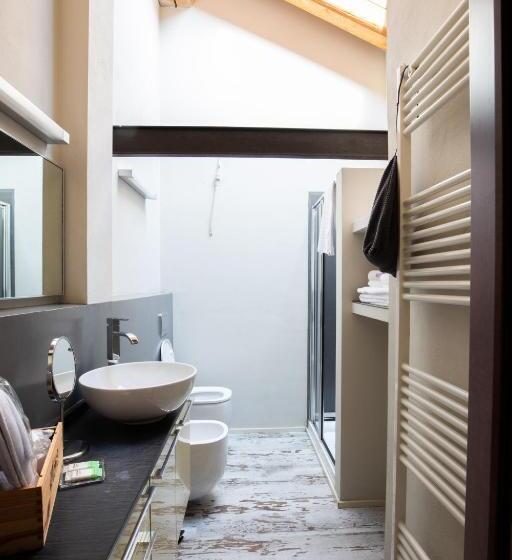 شقة دور أخير غرفة نوم واحدة, Vincafè