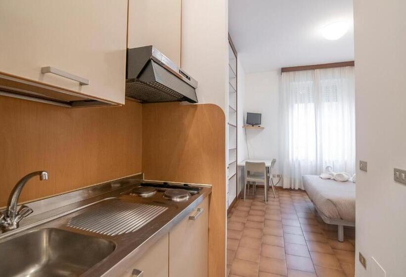 Студия Стандарт, Residenza Miola