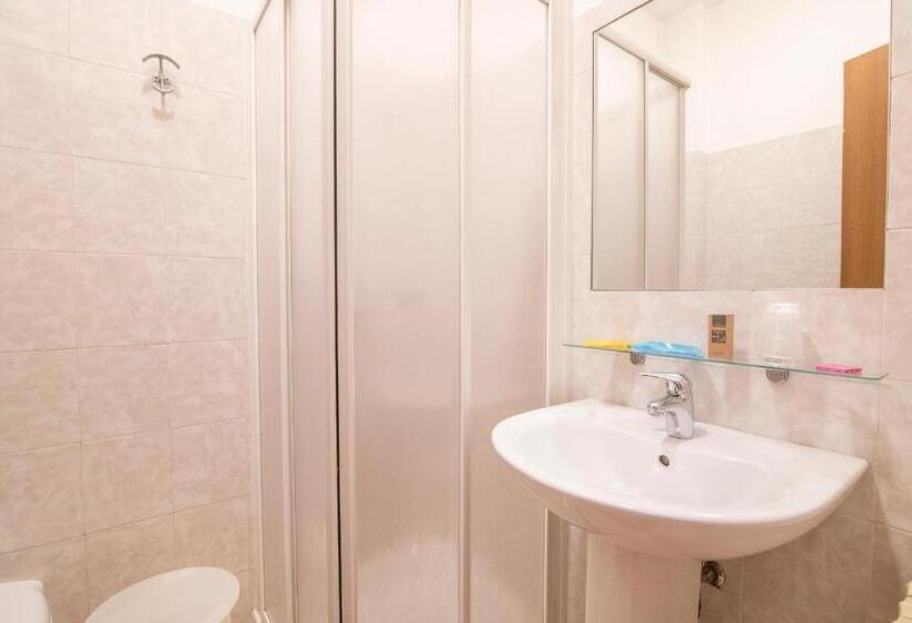 Студия Стандарт, Residenza Miola