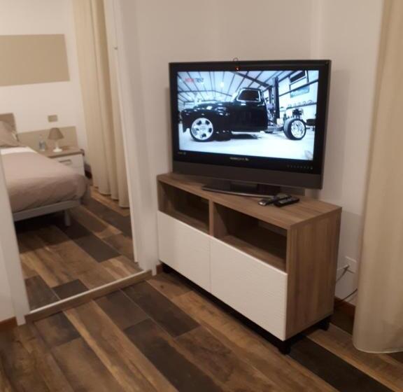 Апартаменты 1 Спальня, Residenza Miola