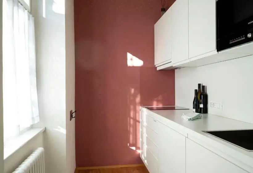 سوئیت با بالکن, Villa Bergmann Suites Meran