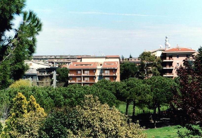 آپارتمان 2 خوابه با تراس, Eur Nir Residence
