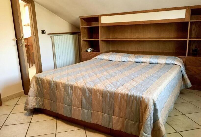 شقة دور أخير غرفة نوم واحدة, Agriturismo Il Casale