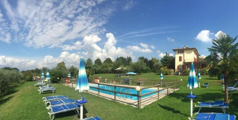 Номер Стандарт с Балконом, Agriturismo Il Giardino Degli Ulivi