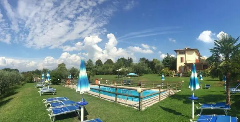 バルコニー付きスタンダードルーム, Agriturismo Il Giardino Degli Ulivi