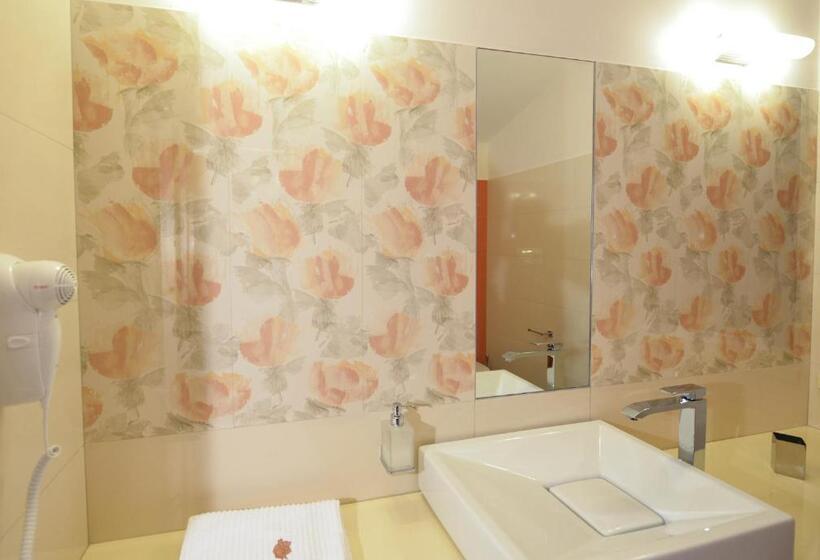 חדר סופריור, Hurz  Giardino Sannita