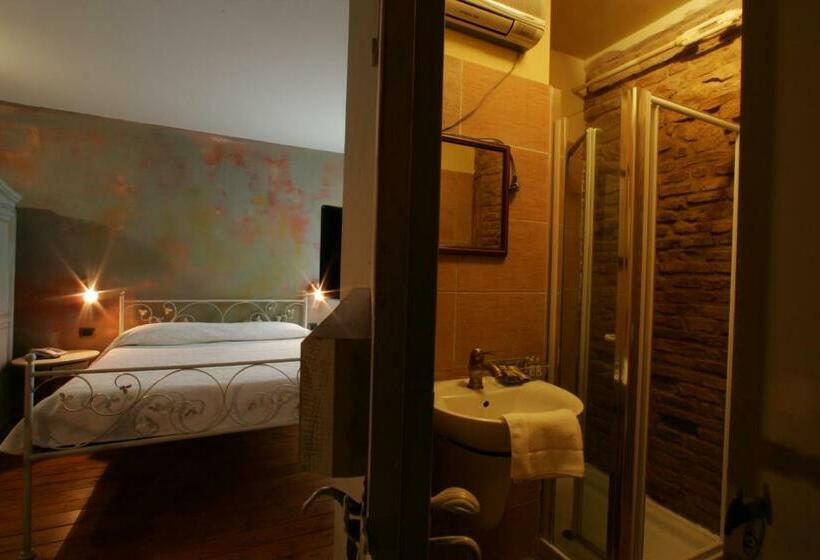 Номер Стандарт Трехместный, Ristorante Country House Isolabelgatto