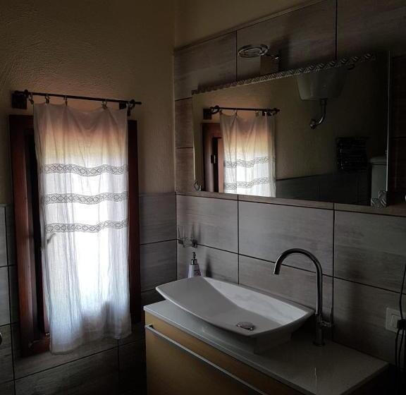 חדר סטנדרט לשלושה, Bed And Breakfast Da Gigi E Antonella