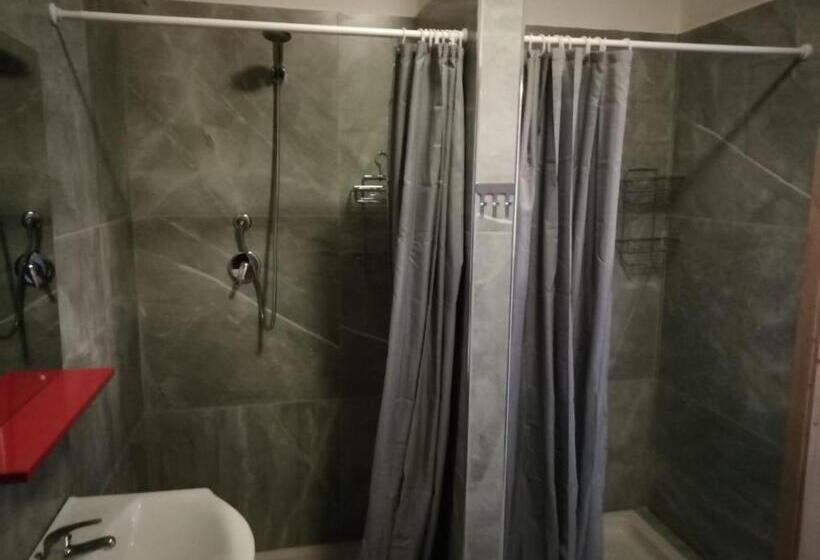 스탠다드 스튜디오, Guest House Agriturismo I Conti