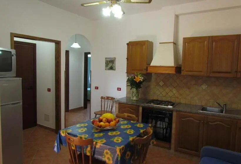 インサイド２ベッドルームアパートメント, Residence Villalba
