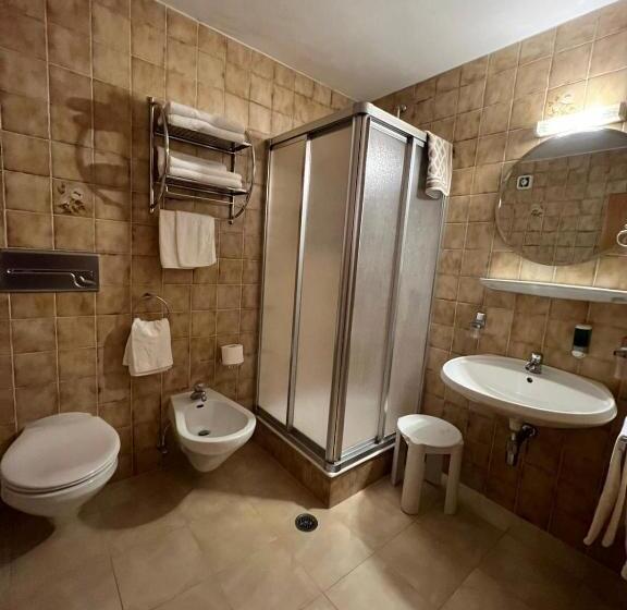 Номер Стандарт, Rifugio Frara