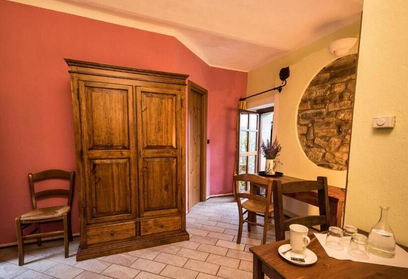 غرفة كلاسيكية رباعية, Agriturismo Gallo