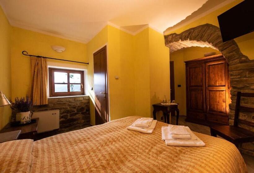 غرفة كلاسيكية رباعية, Agriturismo Gallo