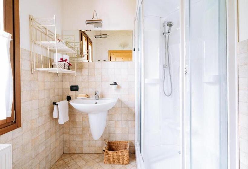 标准间, Agriturismo Le Noci