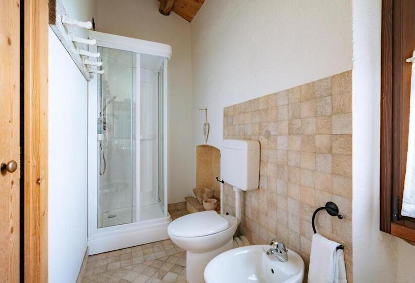 标准间, Agriturismo Le Noci