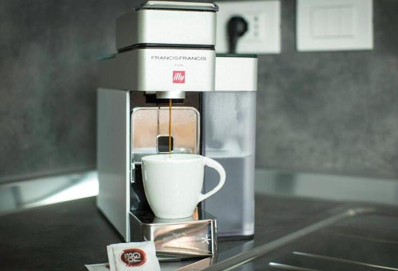 海の見える1ベッドルームアパートメント, Residence Al Bosco