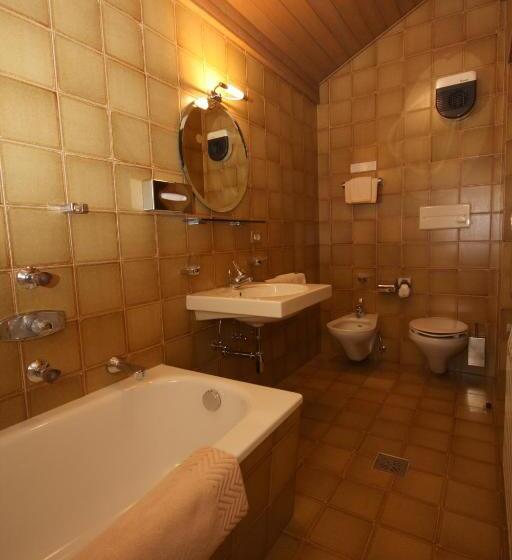 آپارتمان 2 خوابه با بالکن, Apartments Residence Alta Badia