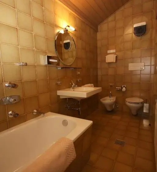 آپارتمان 2 خوابه با بالکن, Apartments Residence Alta Badia