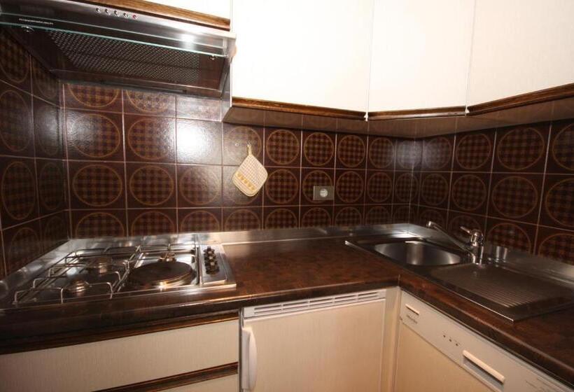 آپارتمان 1 خوابه با بالکن, Apartments Residence Alta Badia