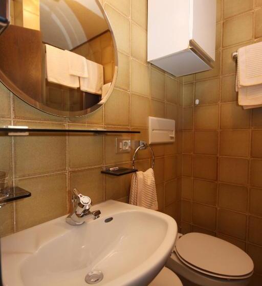 آپارتمان خانوادگی, Apartments Residence Alta Badia