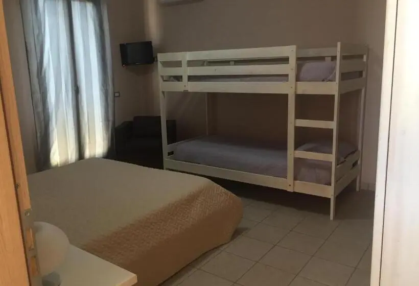 スタンダード４人部屋, Agriturismo La Crianza