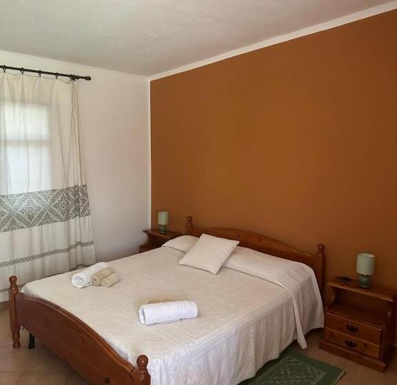 4인용 스탠다드 룸, Agriturismo Su Barraccu