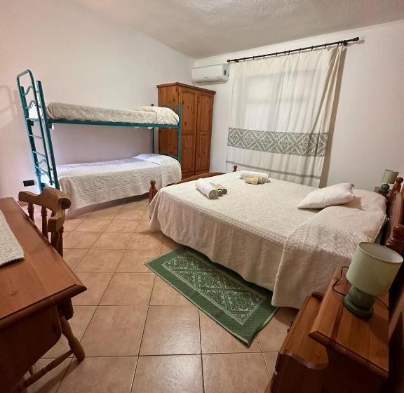 4인용 스탠다드 룸, Agriturismo Su Barraccu