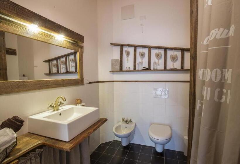 חדר סטנדרט, Berry House