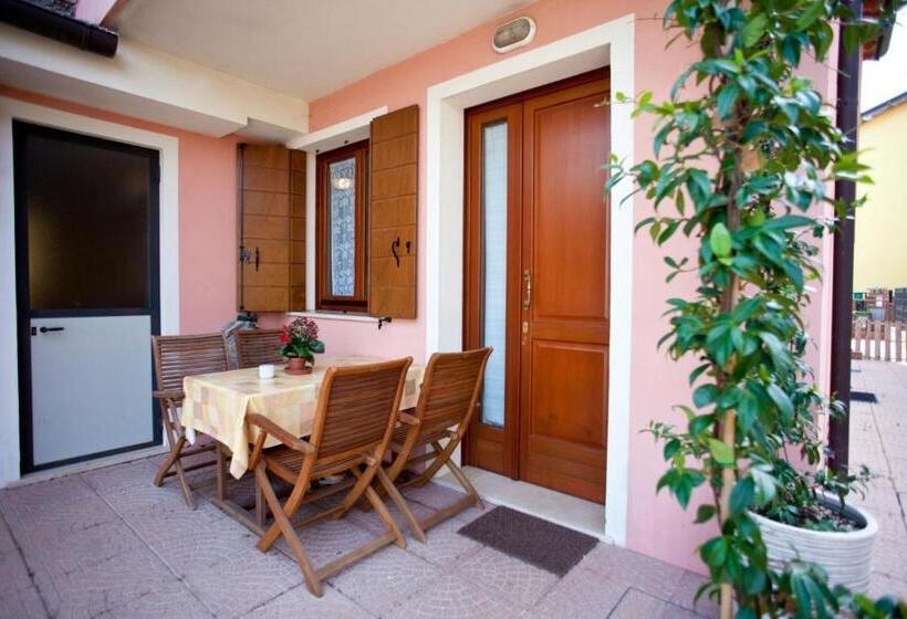 带花园景观的标准工作室, Locazioni Turistiche By Max