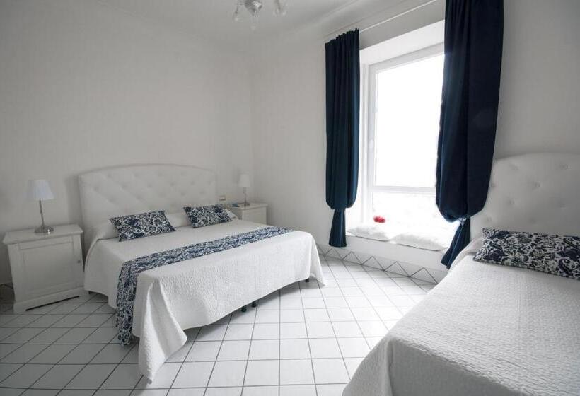Семейный Номер, Palazzo Dogana Resort