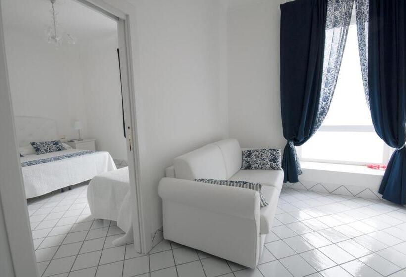 家庭间, Palazzo Dogana Resort