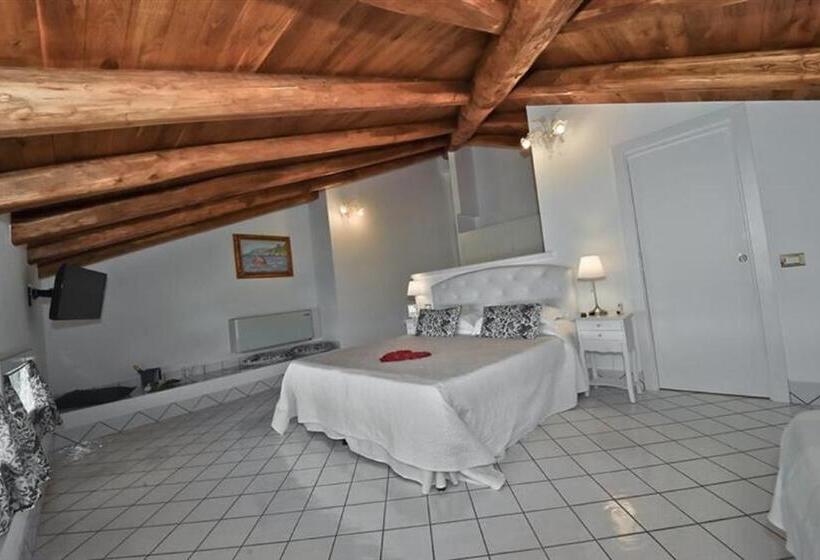 标准三人间, Palazzo Dogana Resort