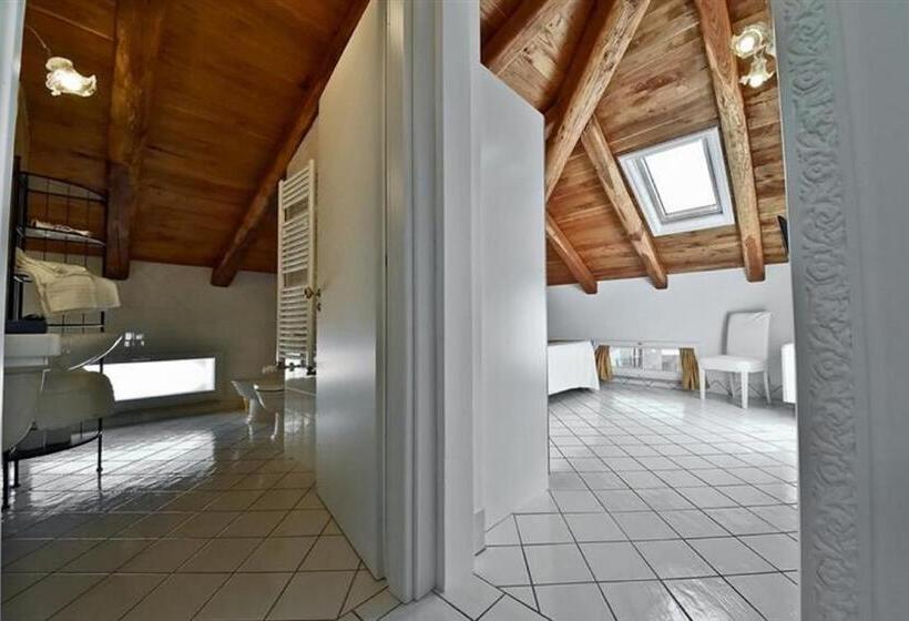 四人标准间, Palazzo Dogana Resort