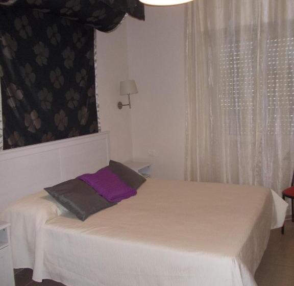 Habitació Estàndard, Pensione Campese